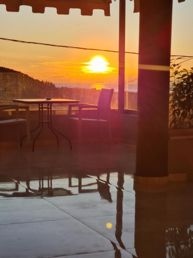 Loridis View Apartments Принос Экстерьер фото